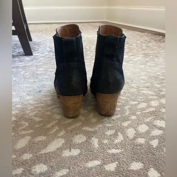 Kork Ease 8.5 Sherrill Cinca Bootie Distressed Black Suede Heeled Boot Casual - Picture 5 of 7